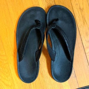 OluKai Kulapa Kai Black Women's Flip Flops Size 9 Style 20198-4040